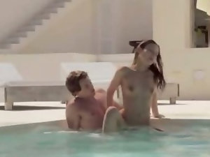 Super sensitive sexing in the pool