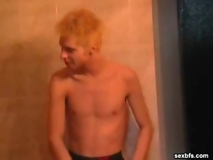 Bathroom stroke session with twink ends in orgasm