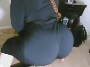 Pawg Booty Shaking