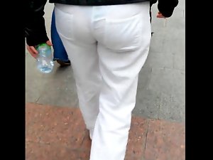 Butt voyeur 21 - Blue thong see through white pants