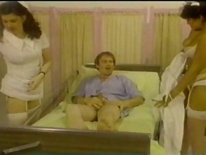 Nurses are Coming (1979)
