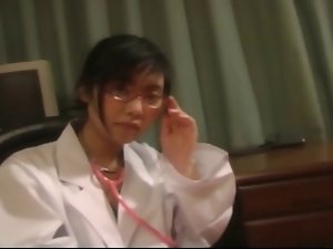 ICHINOSE Sakura as a female doctor