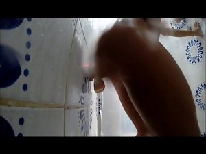 Gorgeous body bates in shower and has multiple orgasms