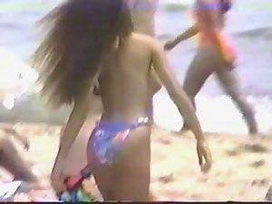 Topless Lass in the Beach - Voyeur