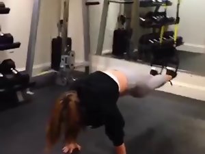 JoJo Levesque Working Out