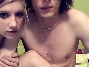 Emo couple on cam