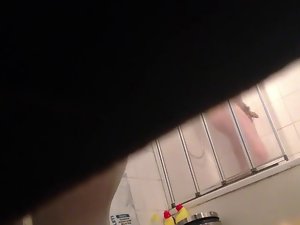Spying On Flatmates Nice looking Genitals In Shower Under Door