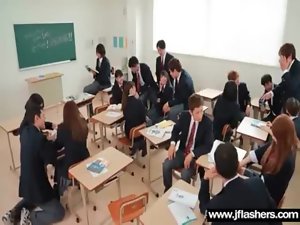 Jap Flash Body In Public And Fuck Brutal clip-09