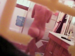 Hidden cam - Compil Seductive teen in Bathroom 2