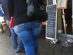 MM71 Obese butt in stiff jeans in the street