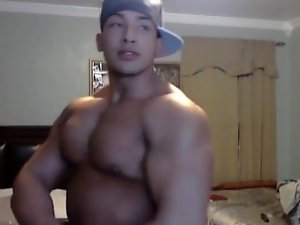 muscle asian stud