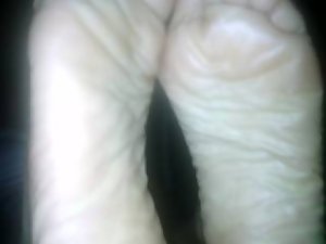 OILY WRINKLED SOLES