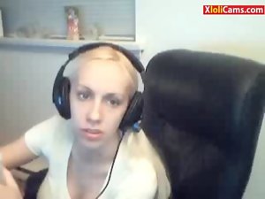 Apregnant With Big Boobs, Brown Areolas At Webcam (Mrno)