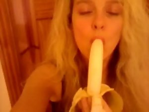 Heidi Hall/Minister Unbelievable Yarmouth Tart Stroking A Banana And Wanting My Pecker