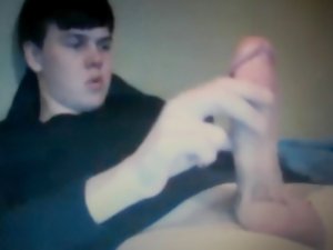 fatty 18 years old lad with enormous dick on cam