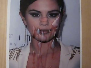 Selena Gomez Sexual in Spunk